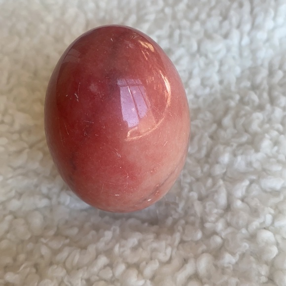 Marble decorative egg with stand - Picture 6 of 10